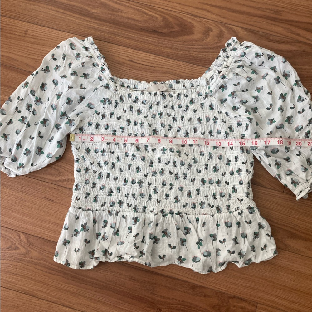 LOFT White Floral Puff Sleeve Ruffle Top Medium - Picture 6 of 7